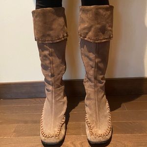 Suede Italian boots